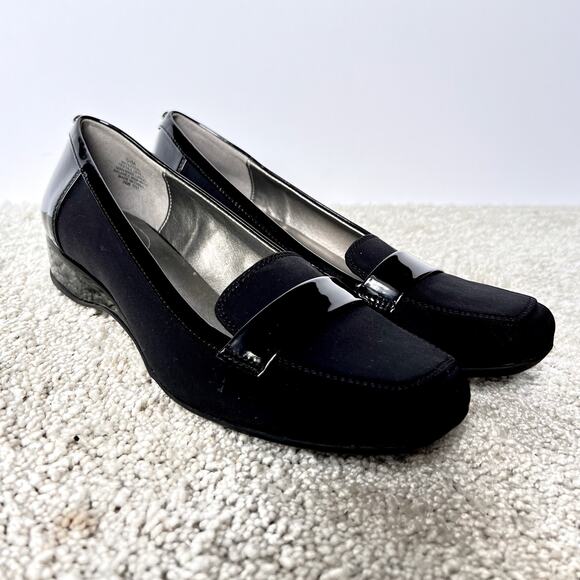 Bandolino Shoes - Bandolino B-Flexible Women Wedge 6 1/2 M Patent and Black Latera
